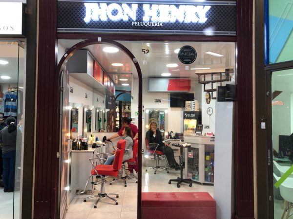 JHON HENRY PELUQUERÍA